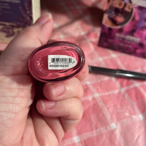 🎈SALE🎈🎀#31.MAKEUP BUNDLE🎀 - Picture 9 of 12